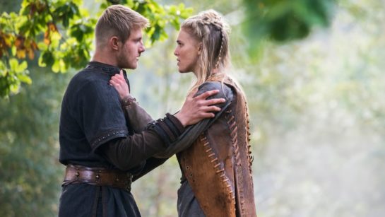 Кадр из 10 серии 2 сезона сериала «Викинги»